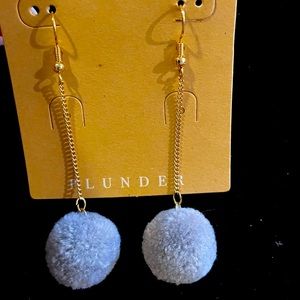 Plunder vintage earrings